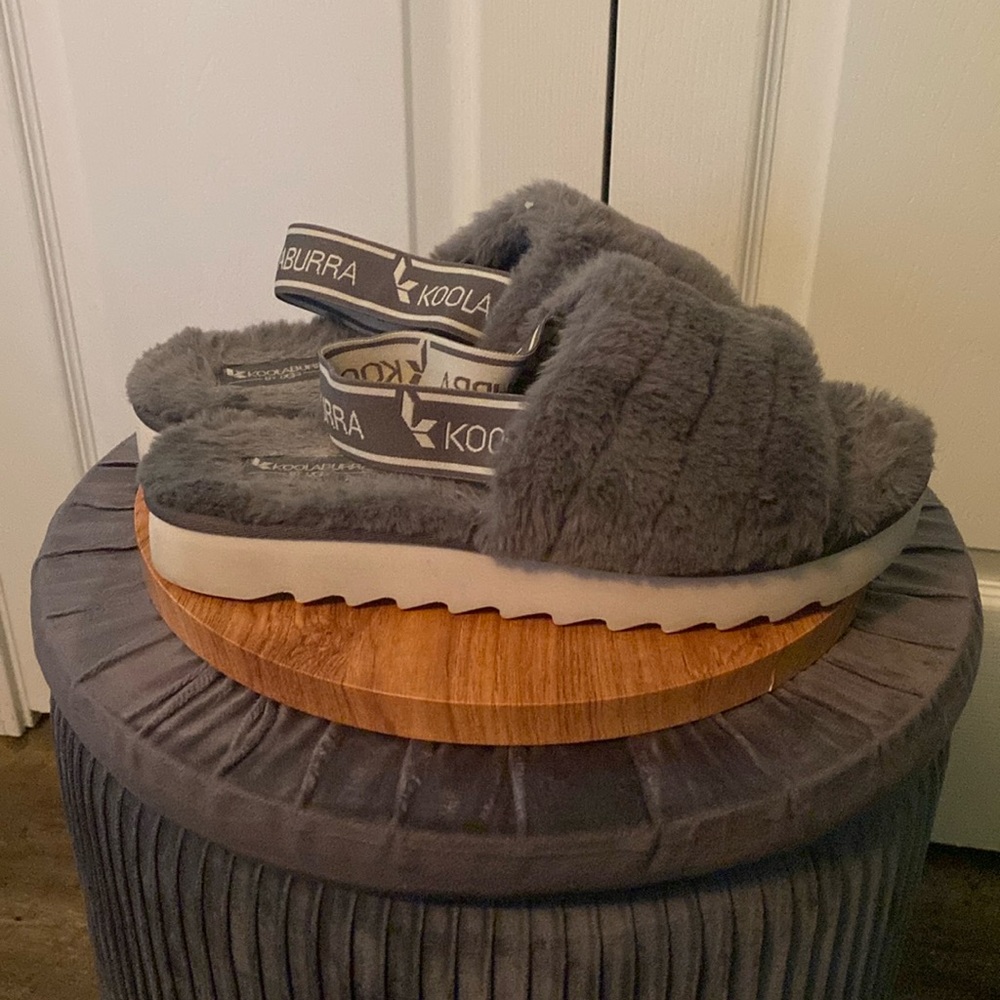 Koolaburra by Ugg Slippers